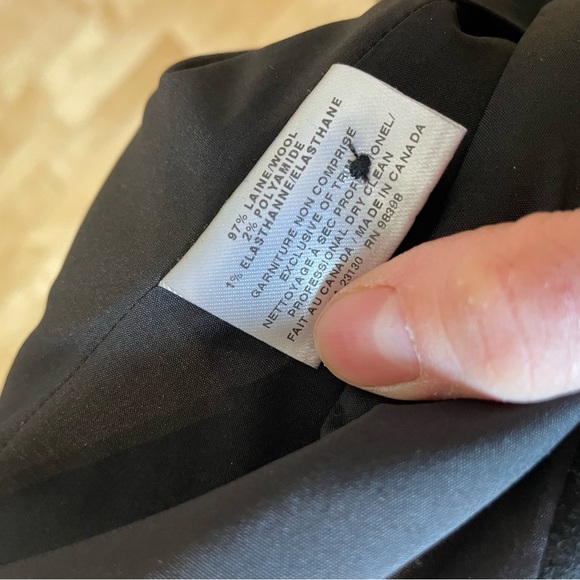 Versatile Leather Sleeve Jacket - Picture 6 of 6